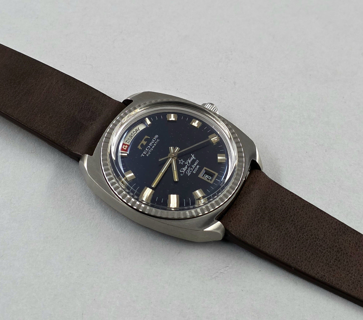 Technos Star Chief 1452