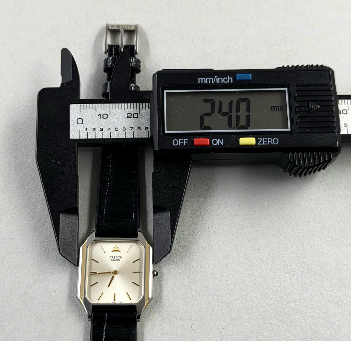 Seiko Credor Lady 8420-5370