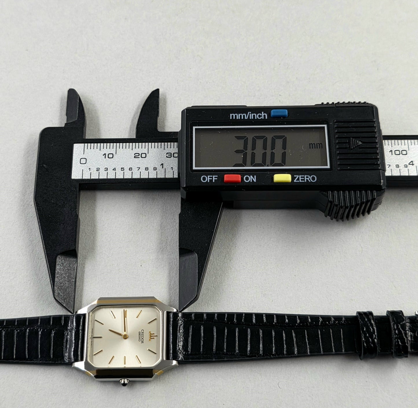 Seiko Credor Lady 8420-5370