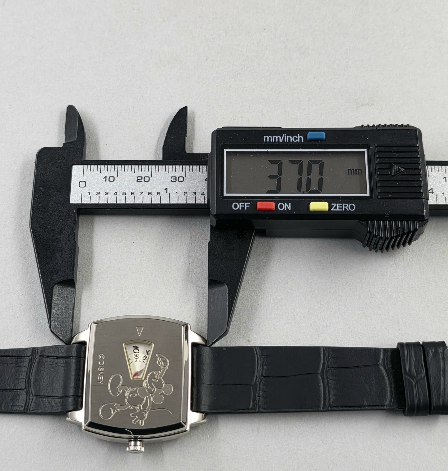 Seiko Alba Mickey Mouse Y204-5000