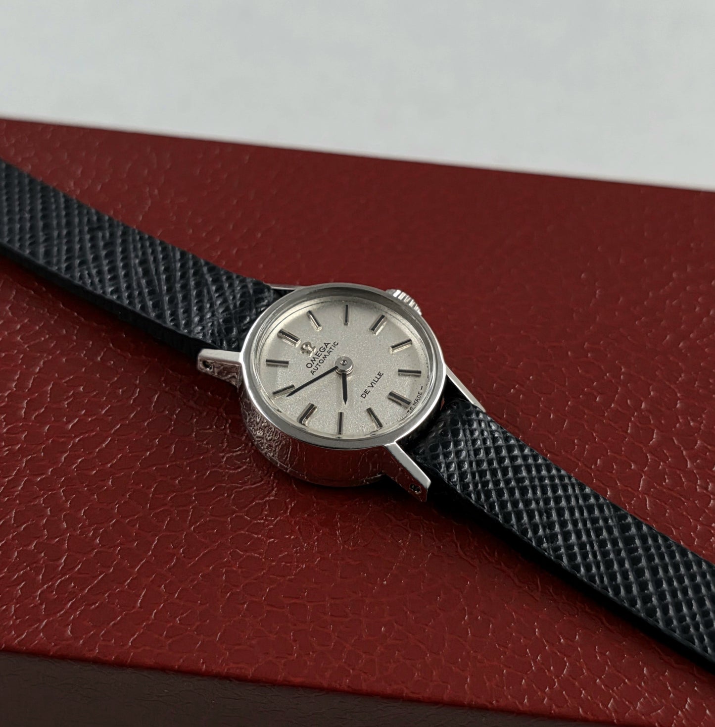 Omega De Ville STP 551.037