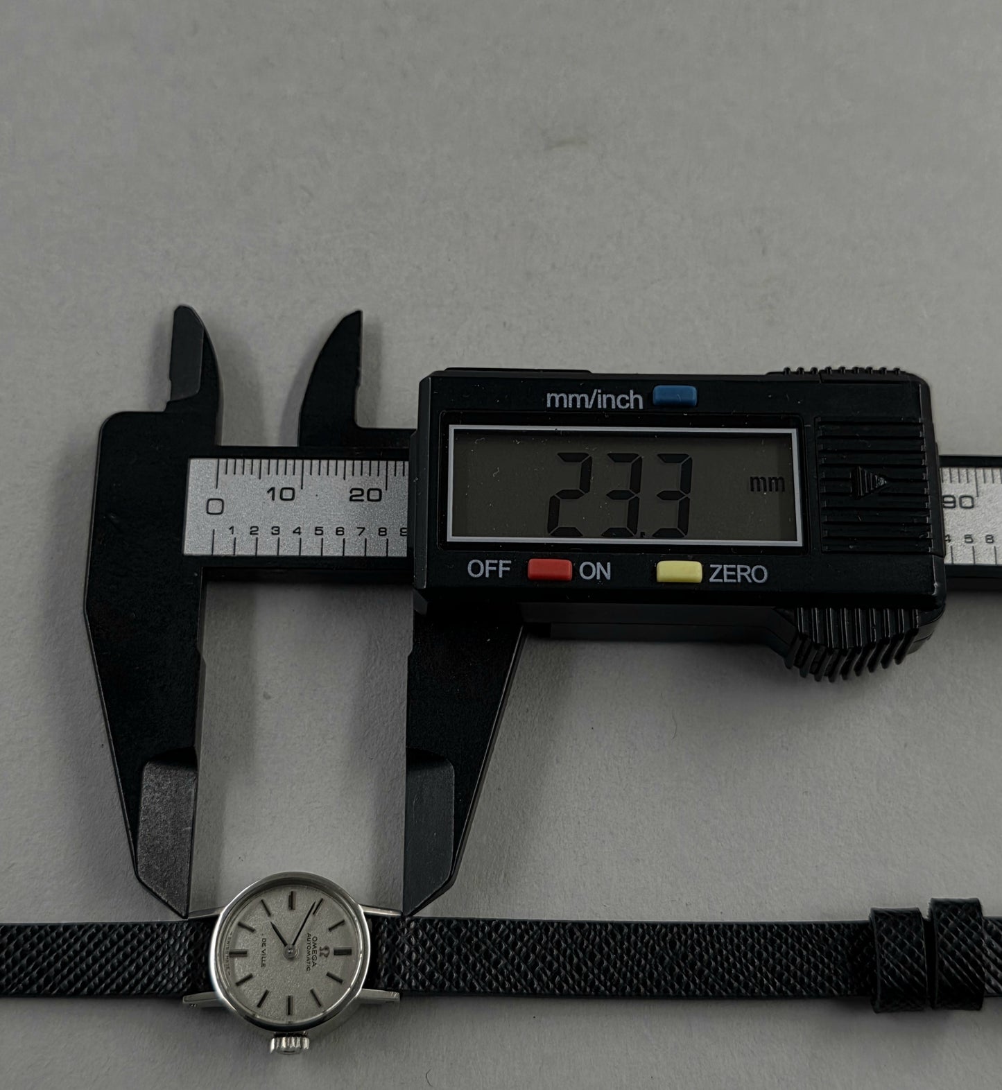 Omega De Ville STP 551.037