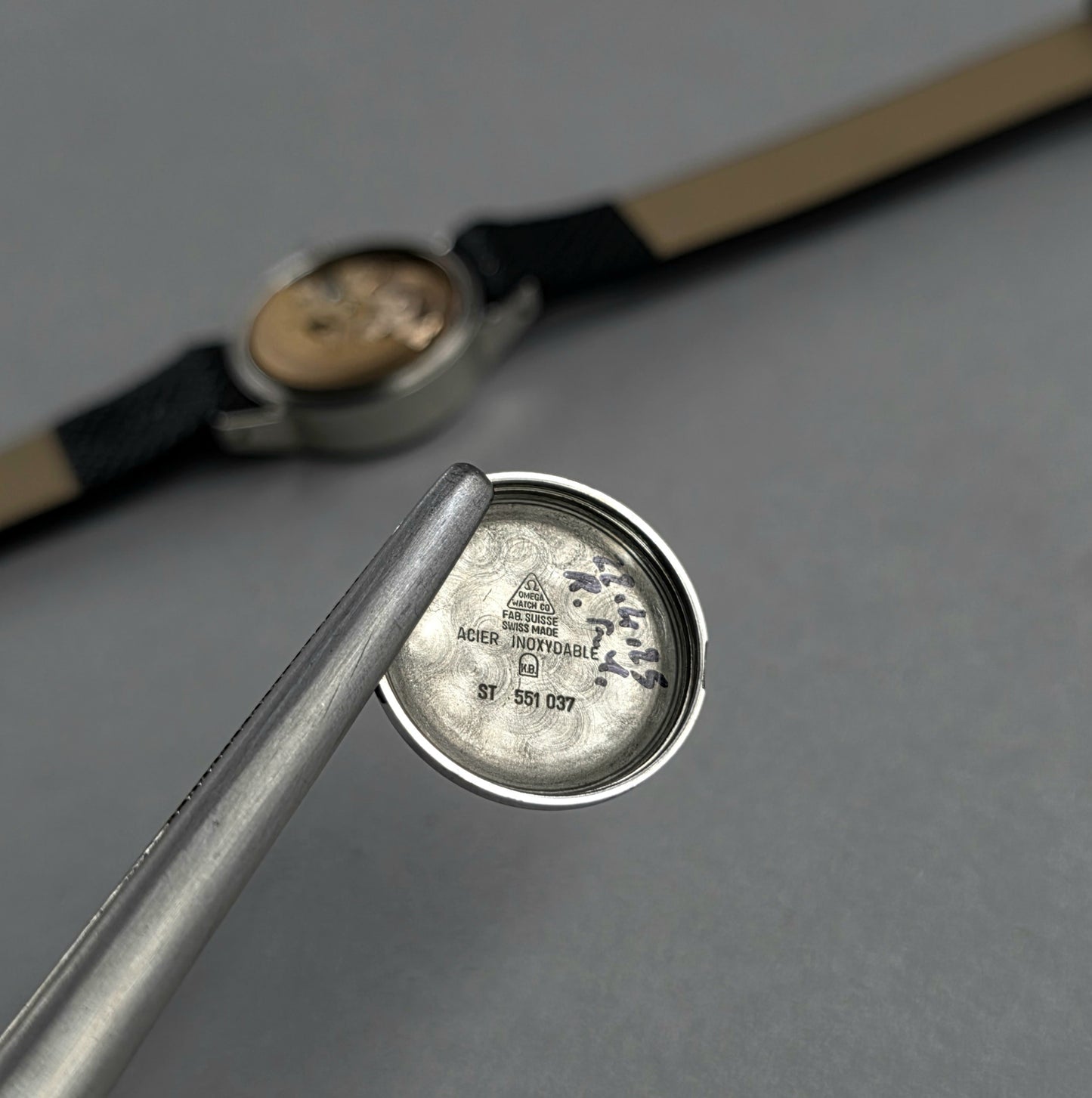 Omega De Ville STP 551.037