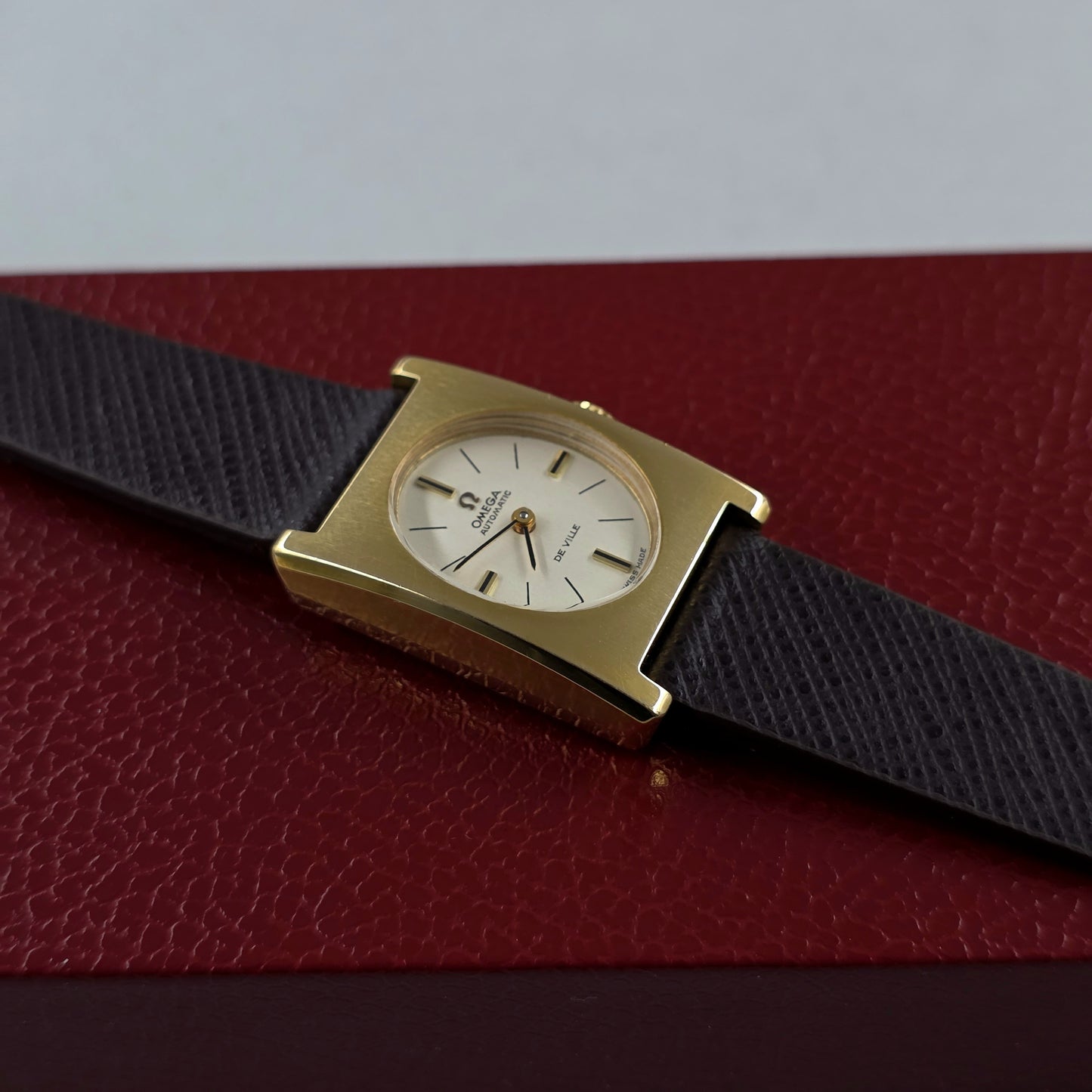 Omega Genève Lady 551.052