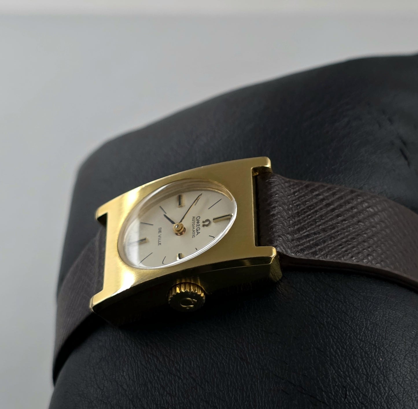 Omega Genève Lady 551.052