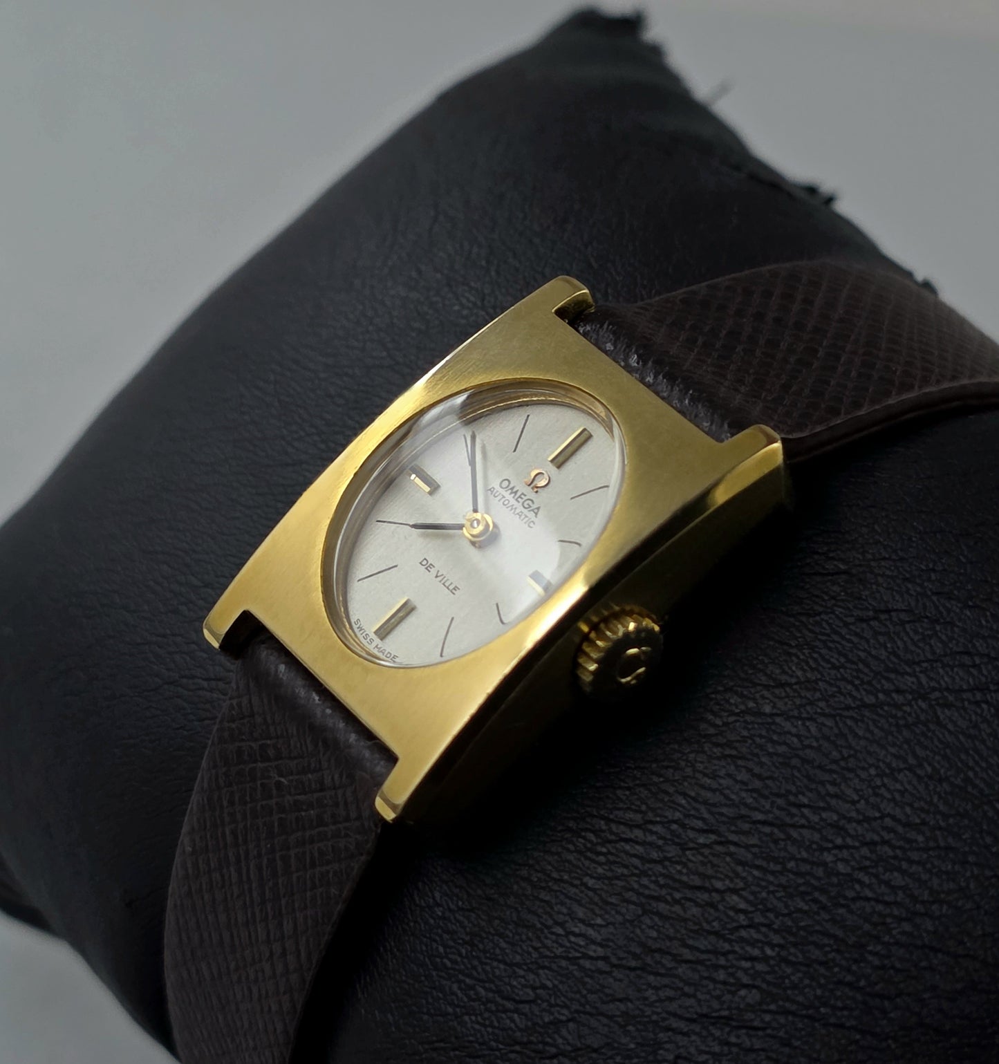 Omega Genève Lady 551.052