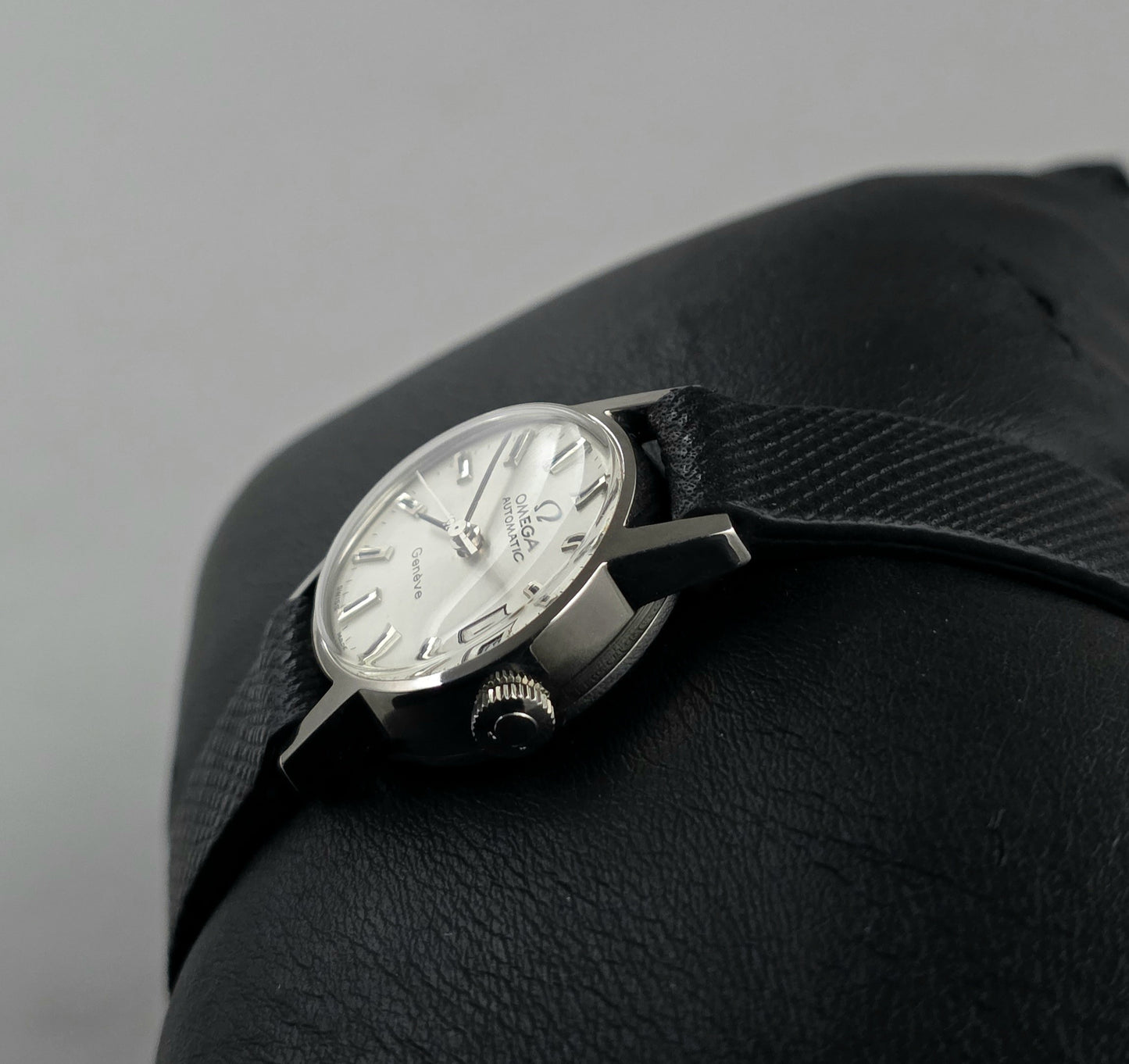 Omega Genève Lady 562.016