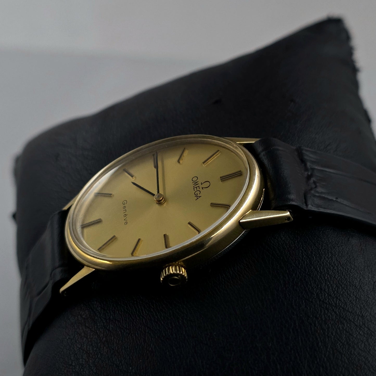 Omega Genève 511.416