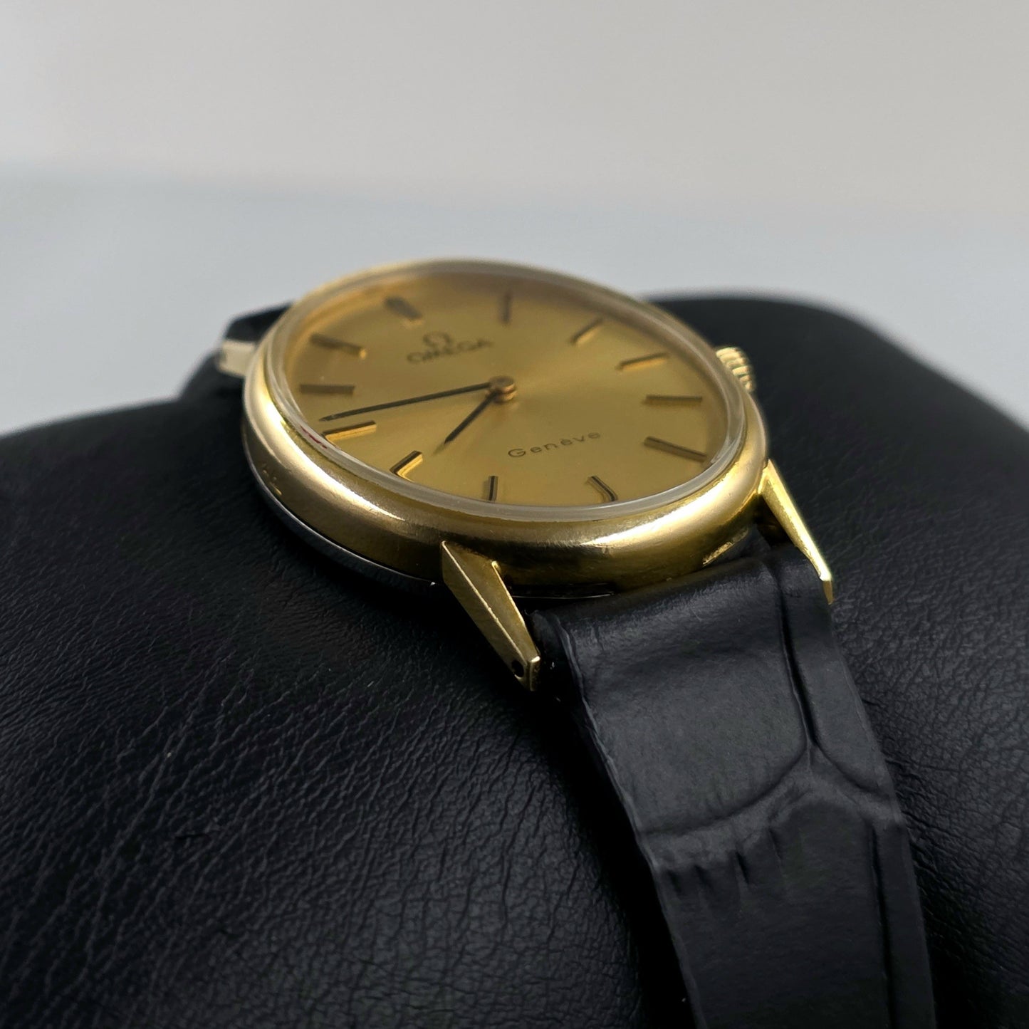 Omega Genève 511.416