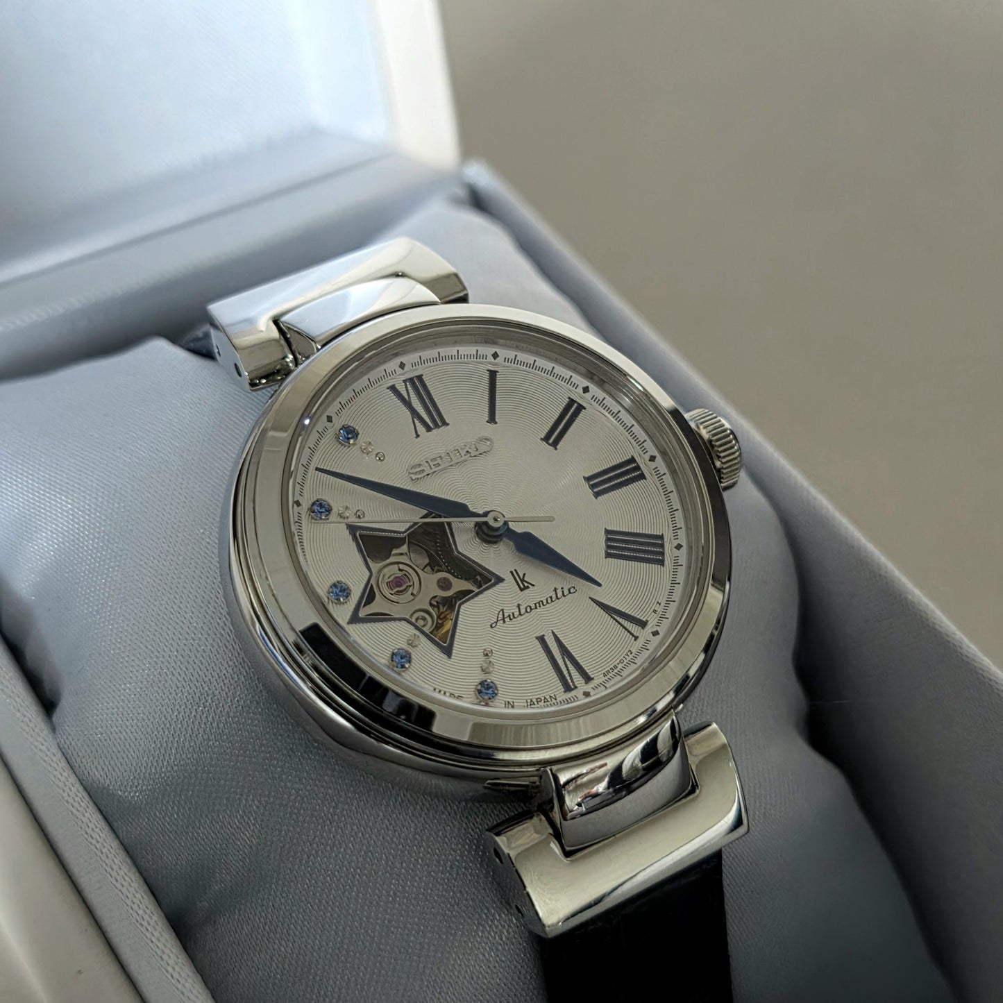 Seiko Lukia Lady 4R38-01L0