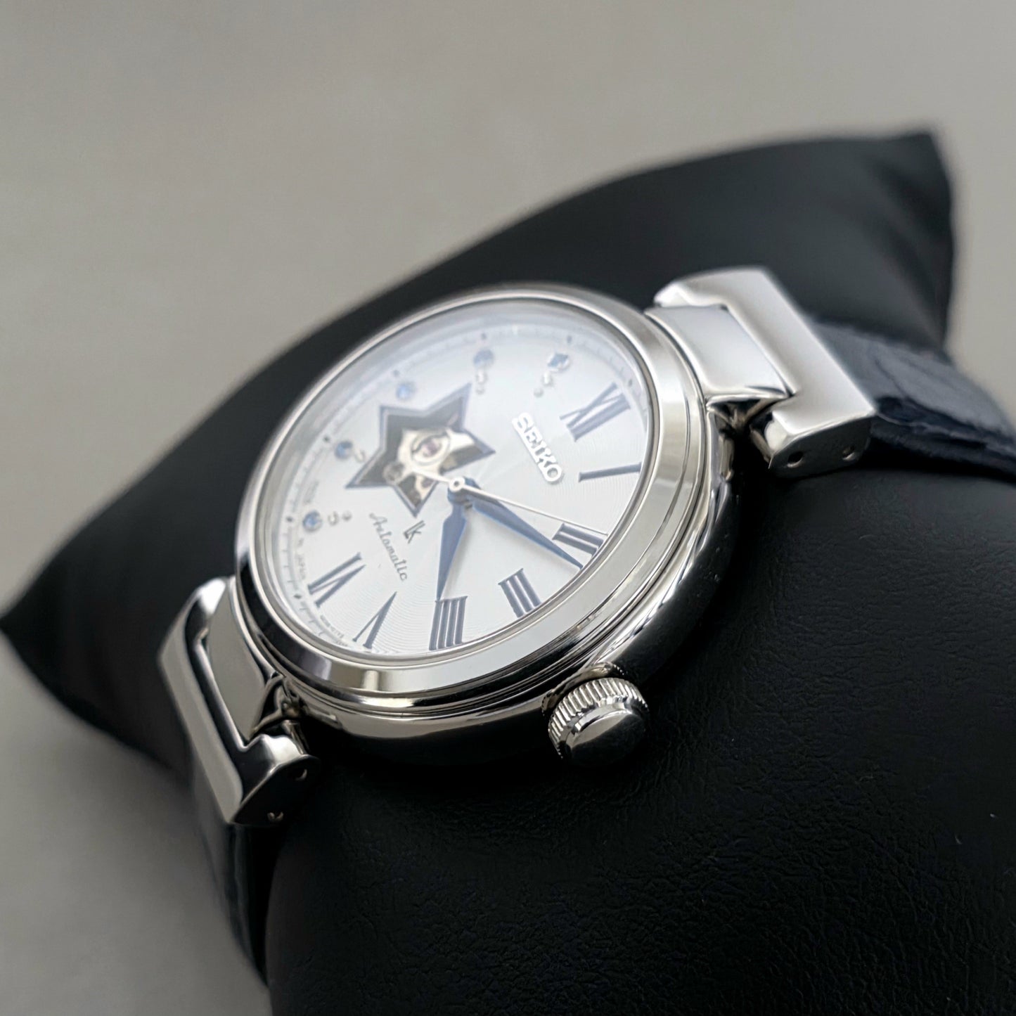Seiko Lukia Lady 4R38-01L0