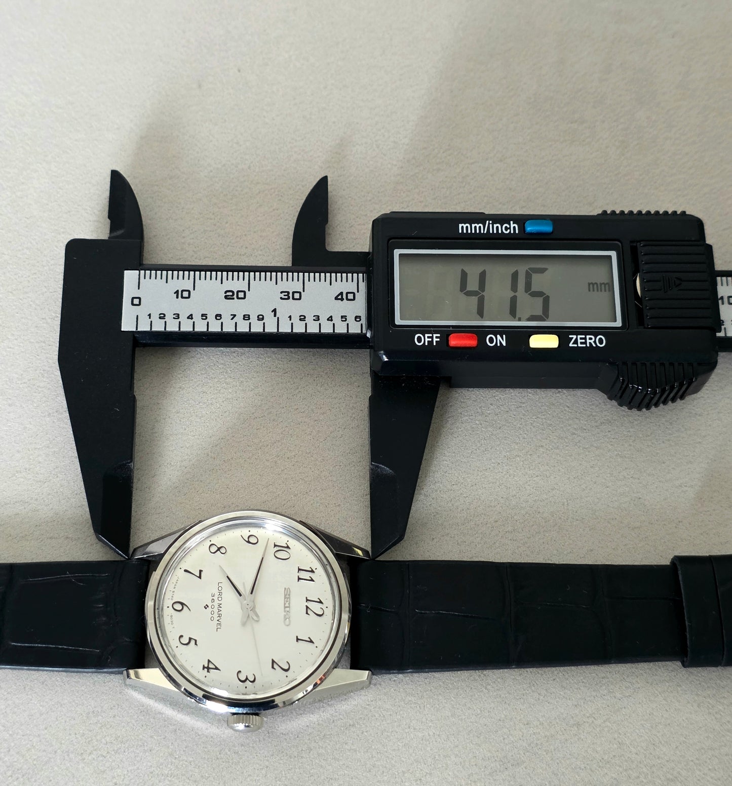 Seiko Lord Marvel 5740-8000