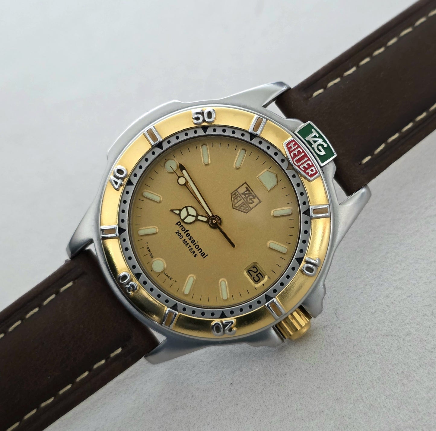 Tag Heuer 995.406A Professional 200M