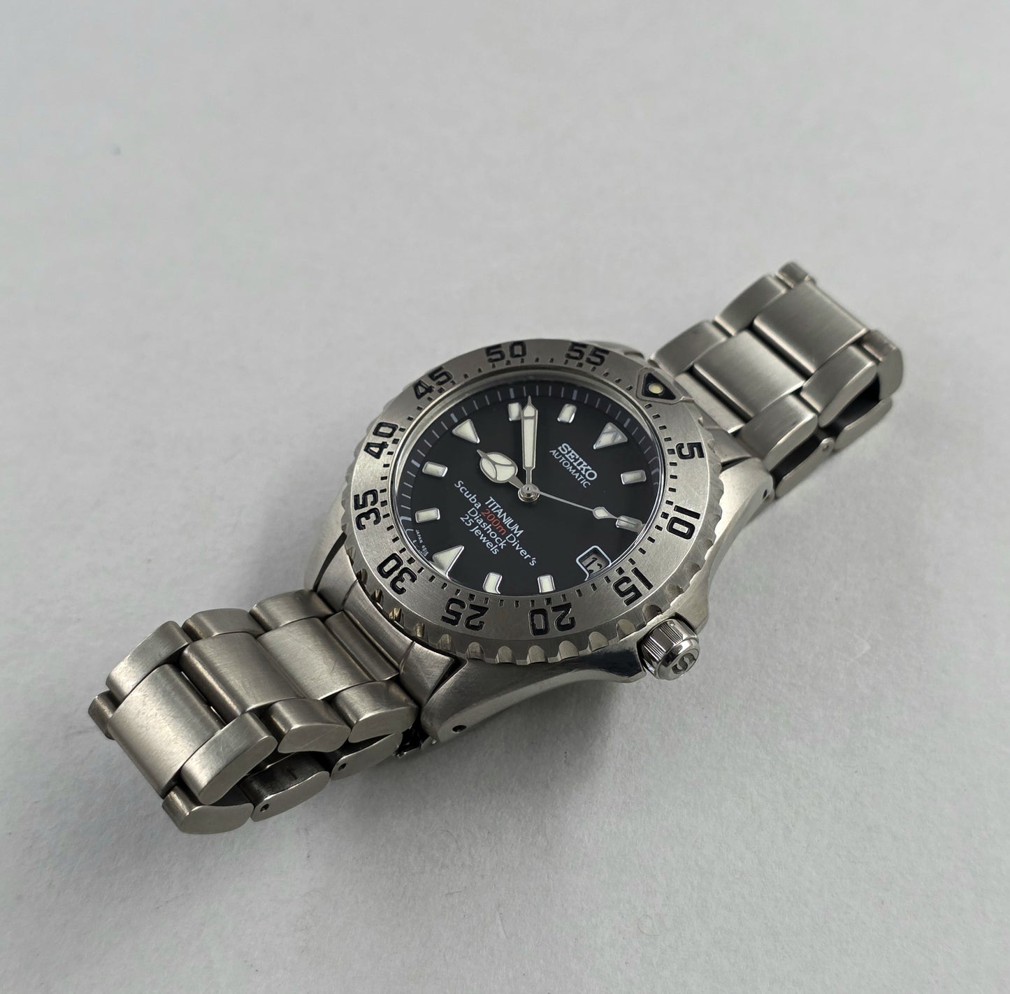Seiko SCVF001 Titanium Diver's 200m