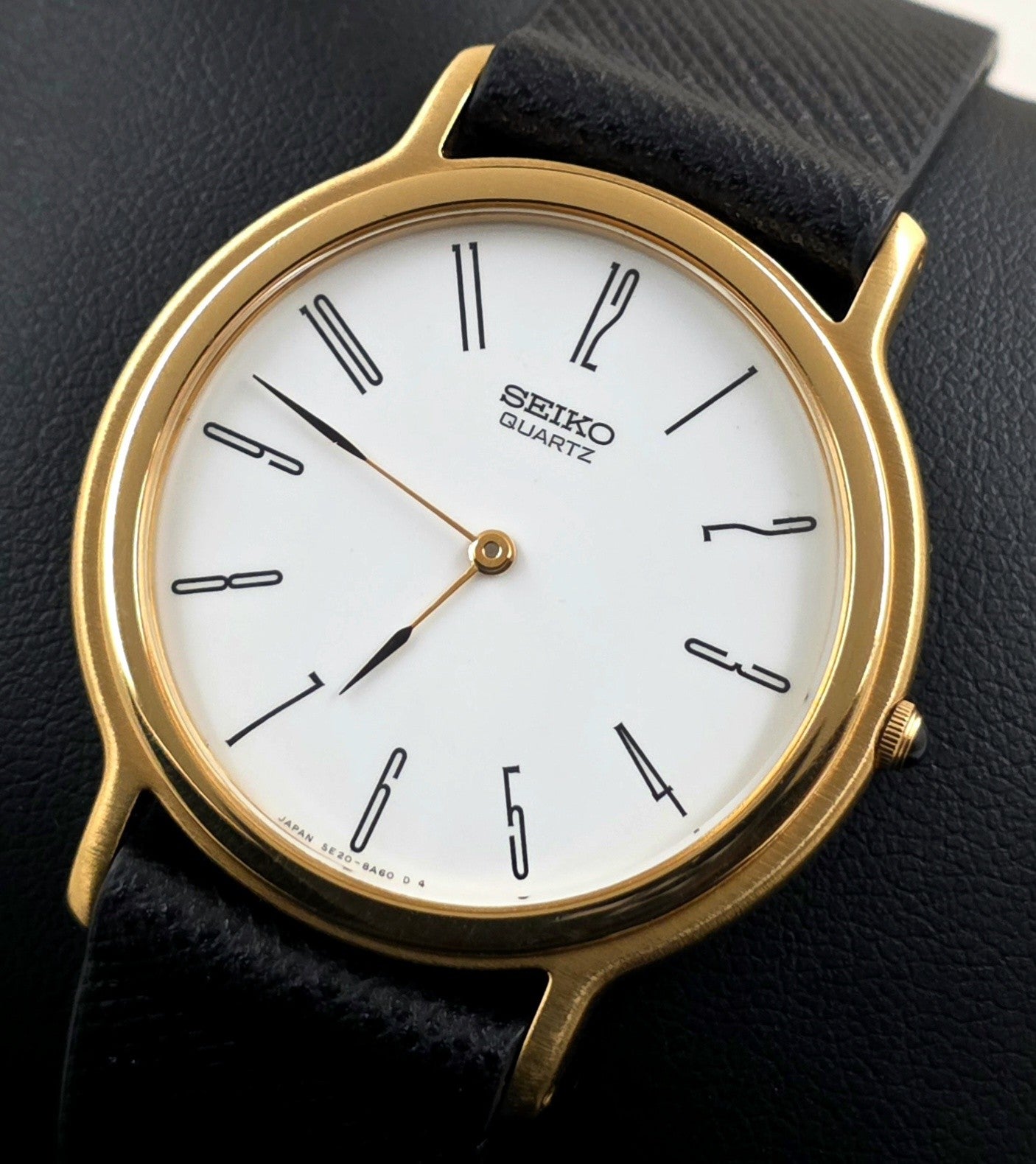 Seiko 5E20-8A20 Ultra-Thin Quartz