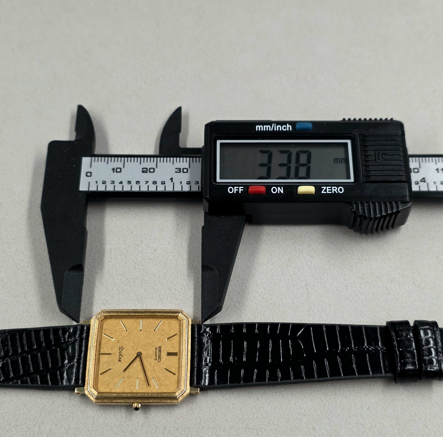 Seiko Dolce 6730-5160 10k Gold