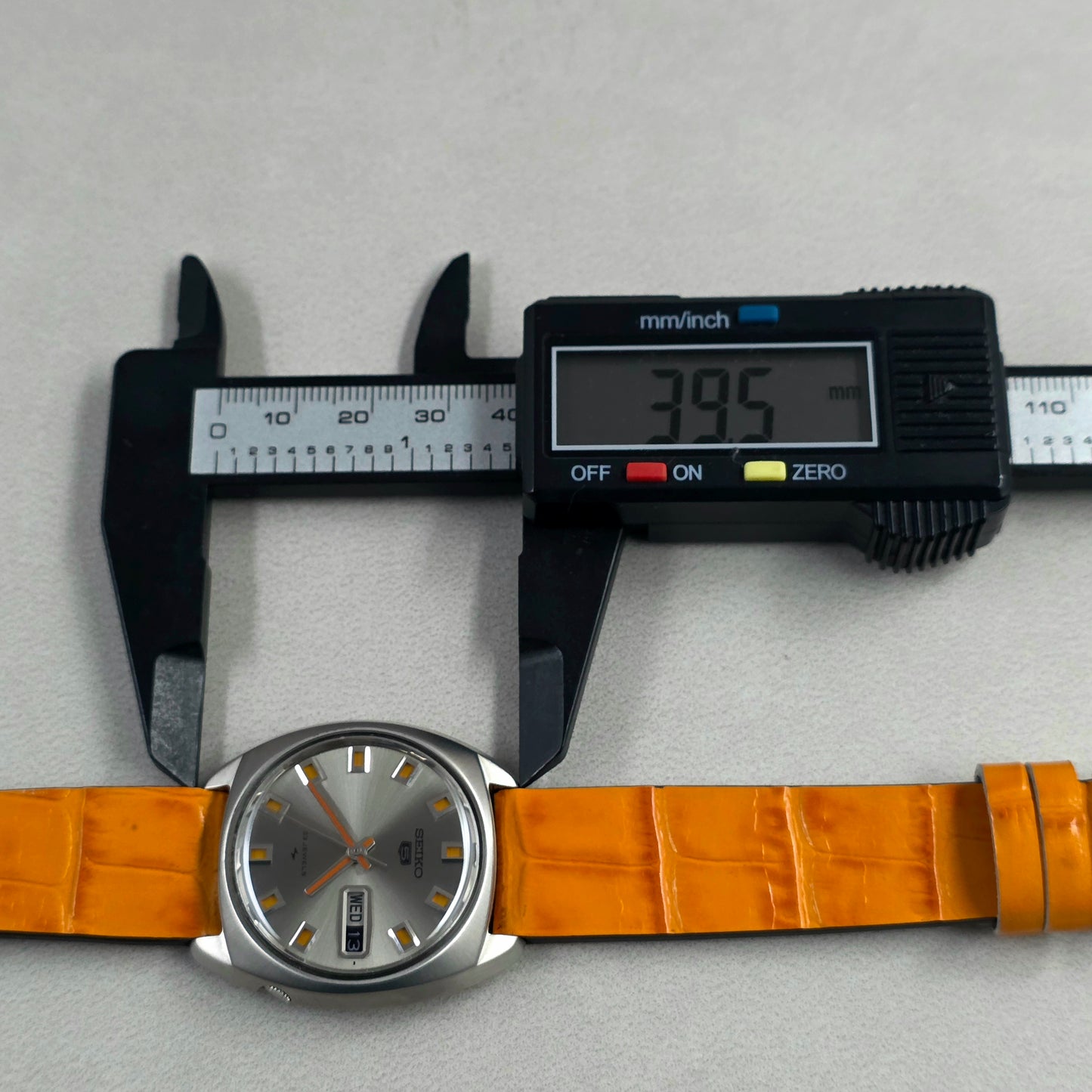 Seiko 5 5126-7000