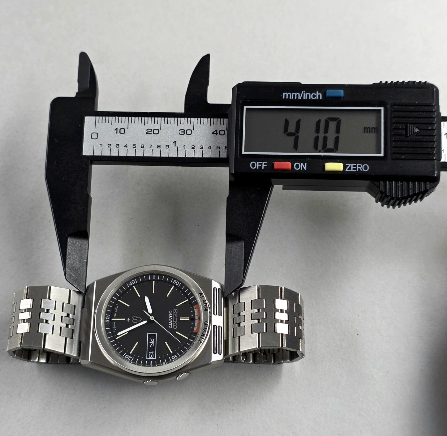 Seiko 7223-6000 Alarm Quartz