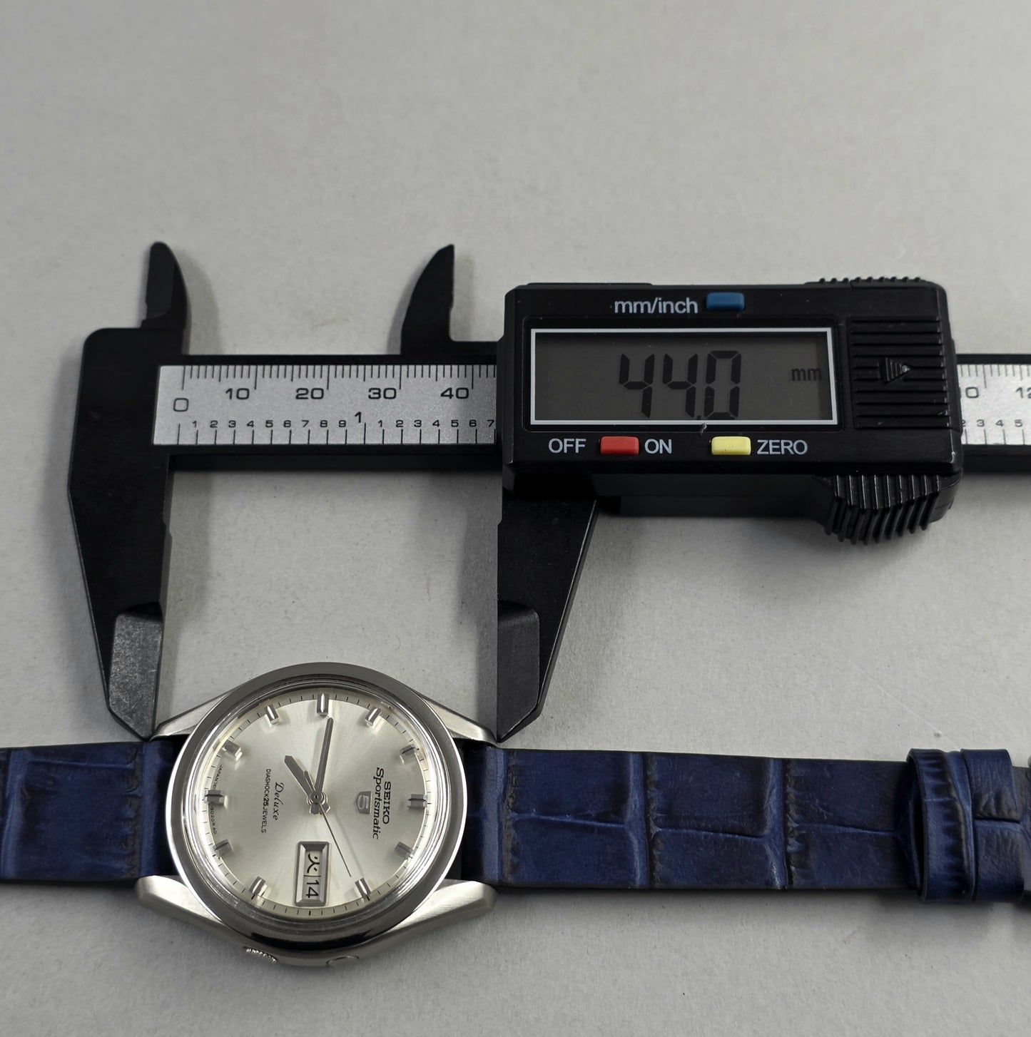 Seiko Sportsmatic Deluxe 7619-9010