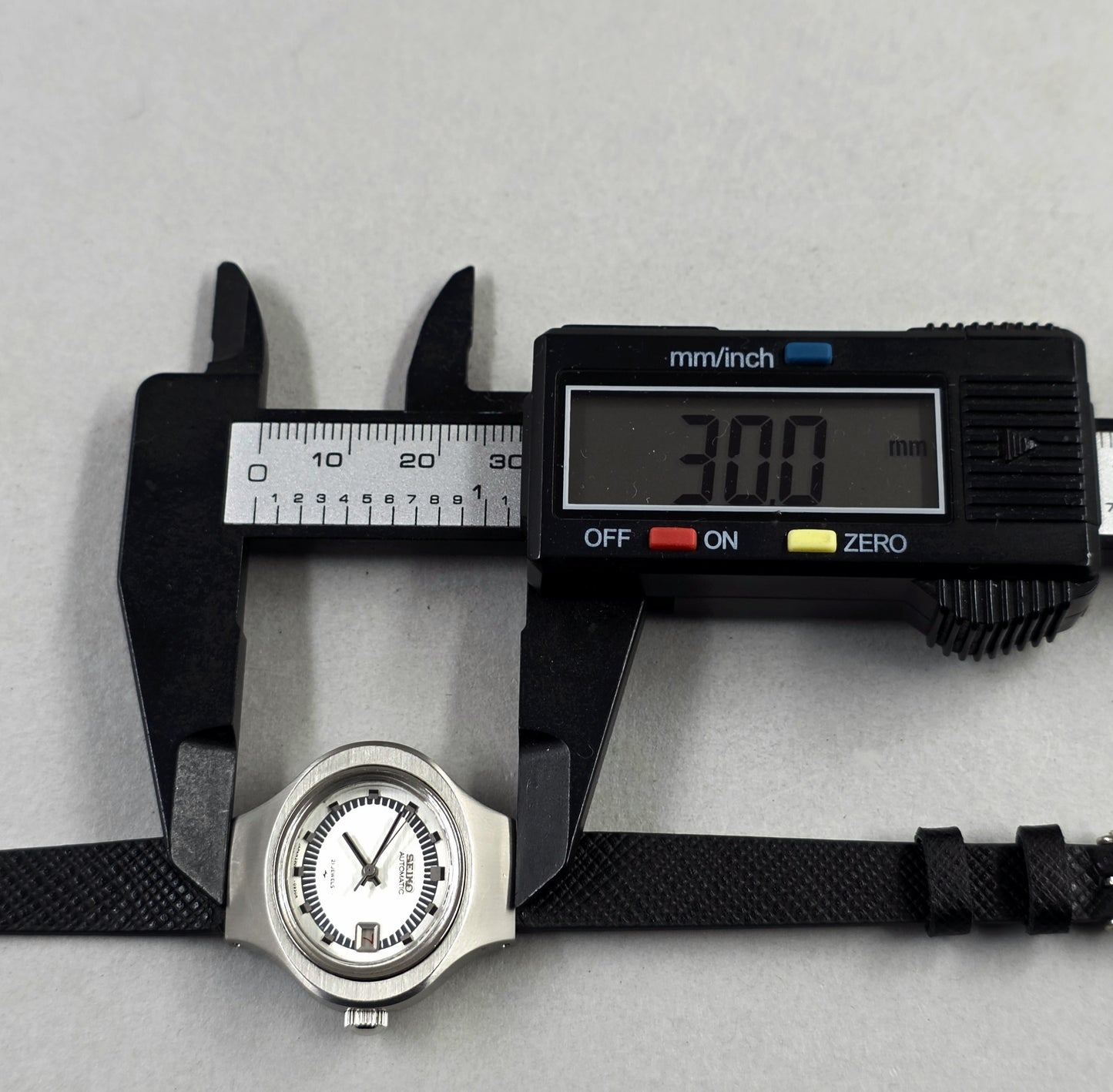 Seiko Lady Vintage 2205-7060