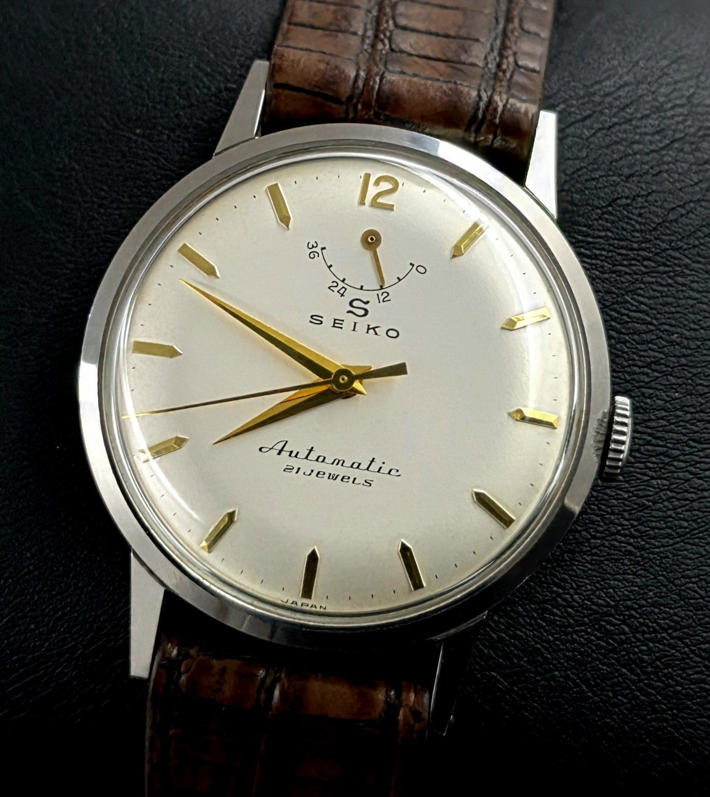 Seiko J14043