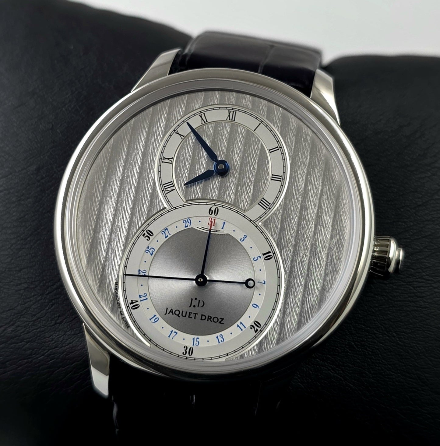 Jaquet Droz Grande Seconde Circled GSQ 39-55-SW