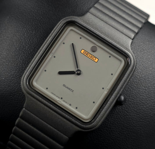 Seiko 5P30-5E30 Ultra-Thin