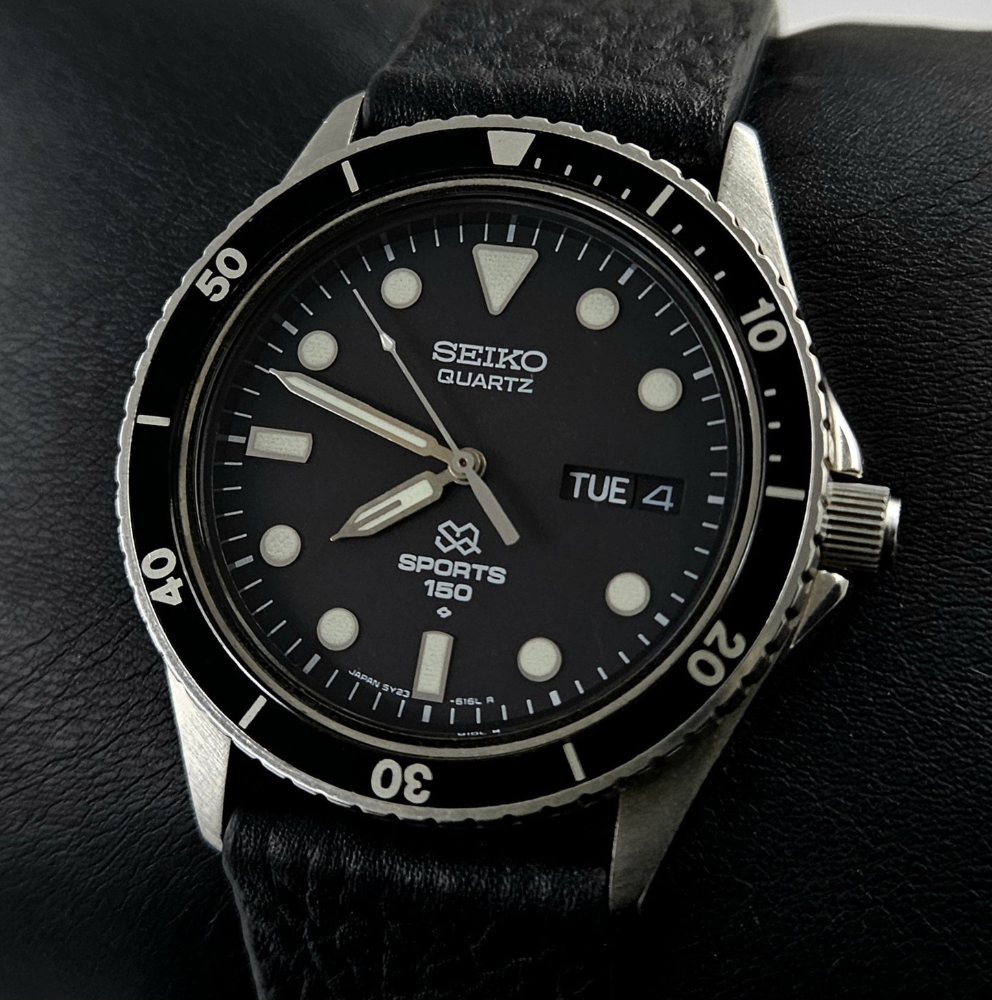 Seiko SQ Sports 150 5Y23-606A