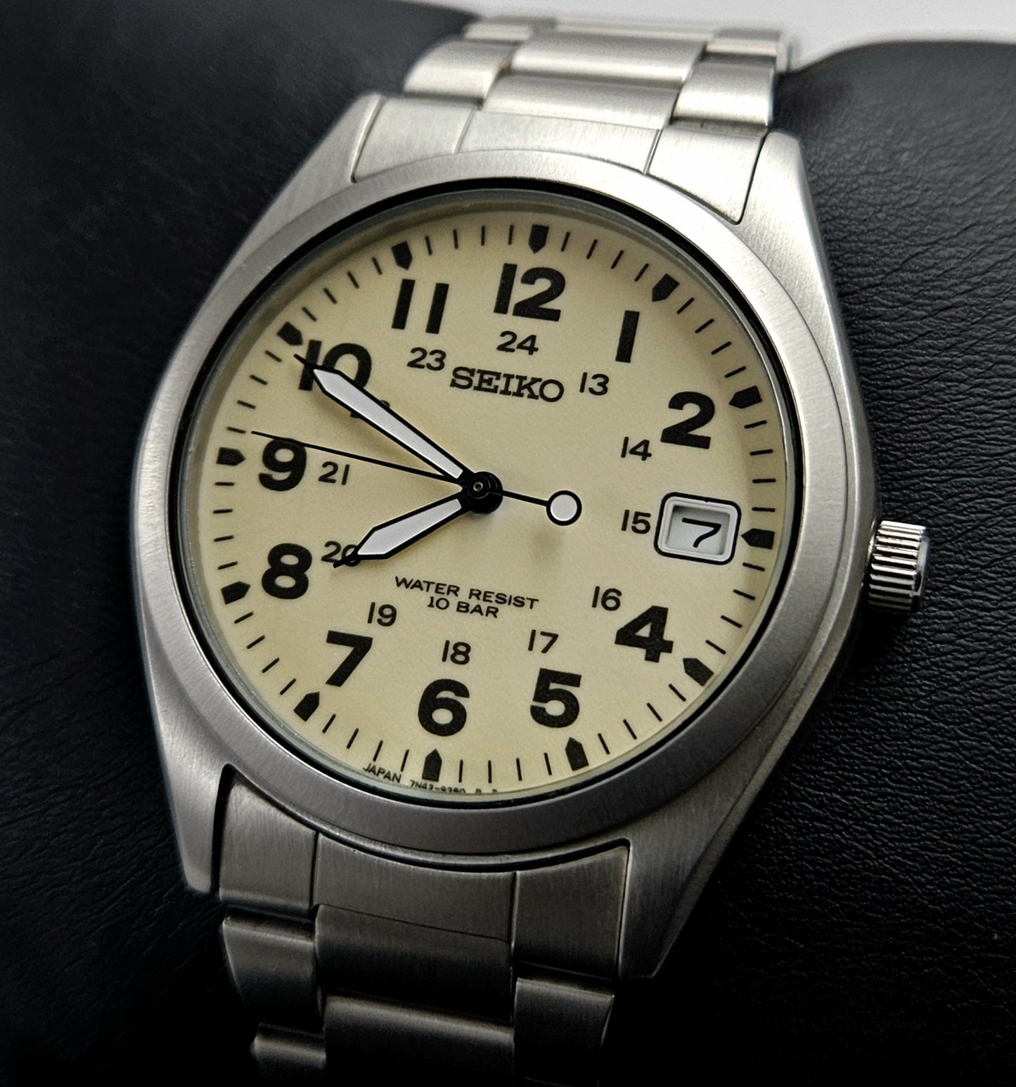 Seiko 7N42-8260