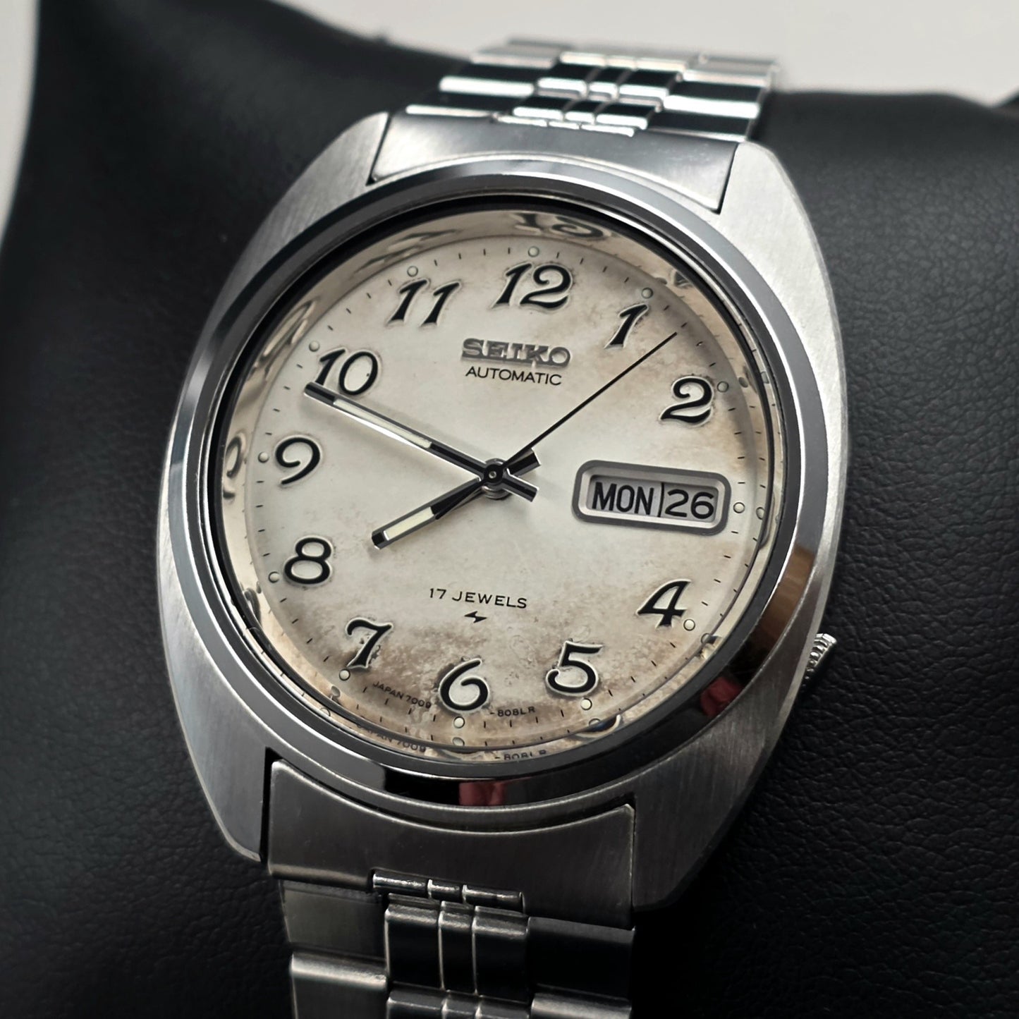 Seiko 7009-8081