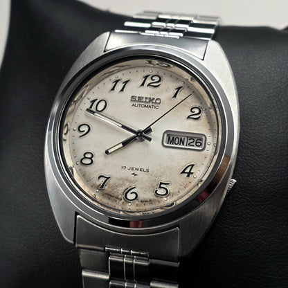 Seiko 7009-8081