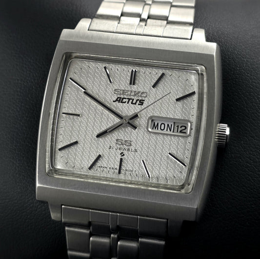 Seiko 5 Actus “Square” Ref. 6306-5000