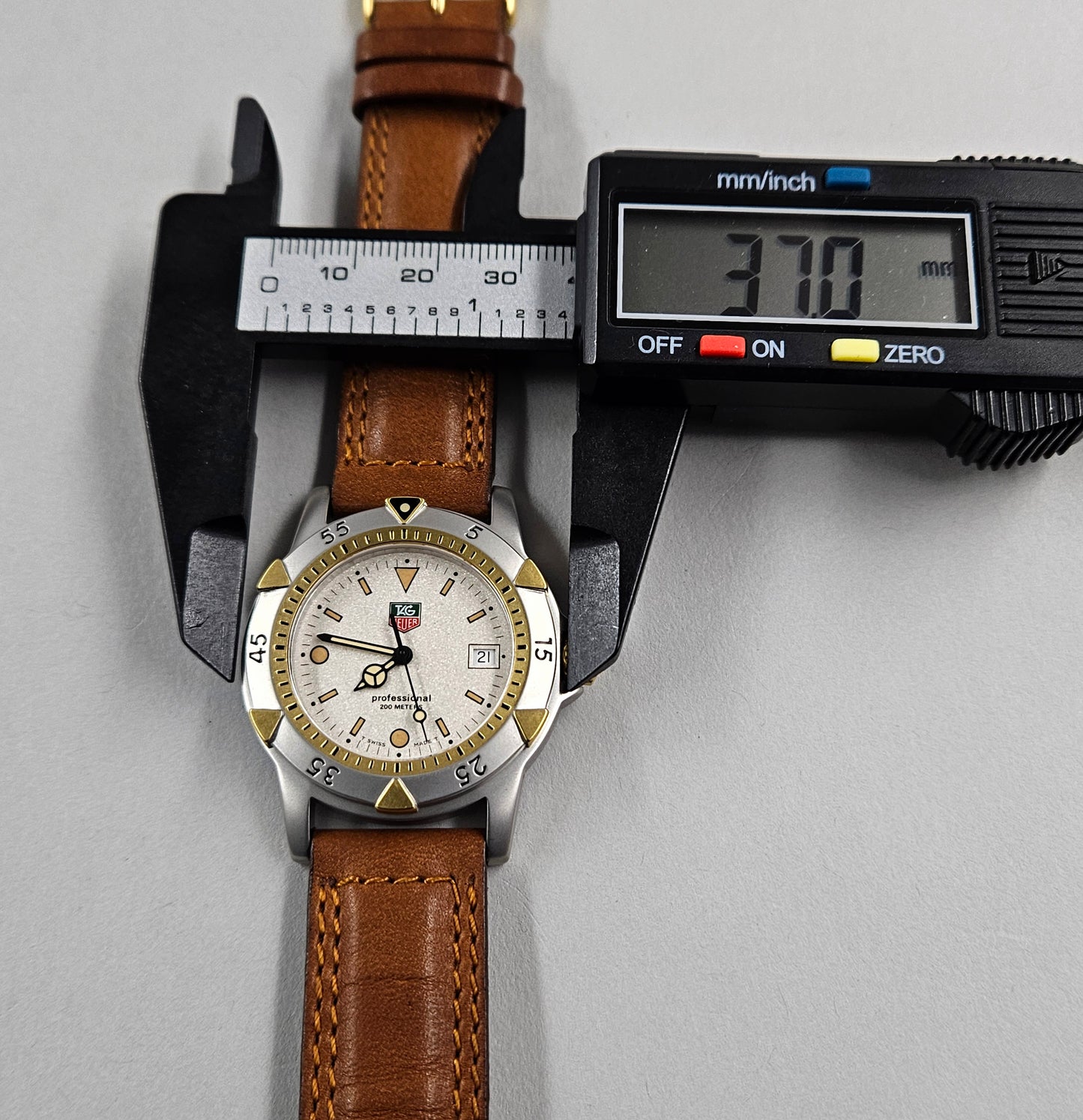 Tag Heuer Professional