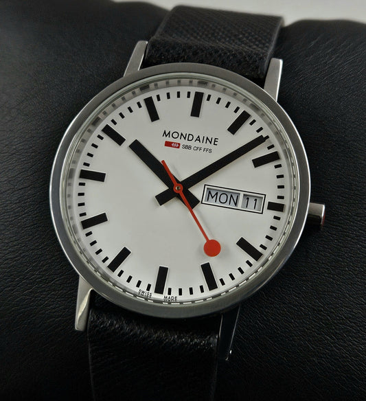 Mondaine Classic 30314