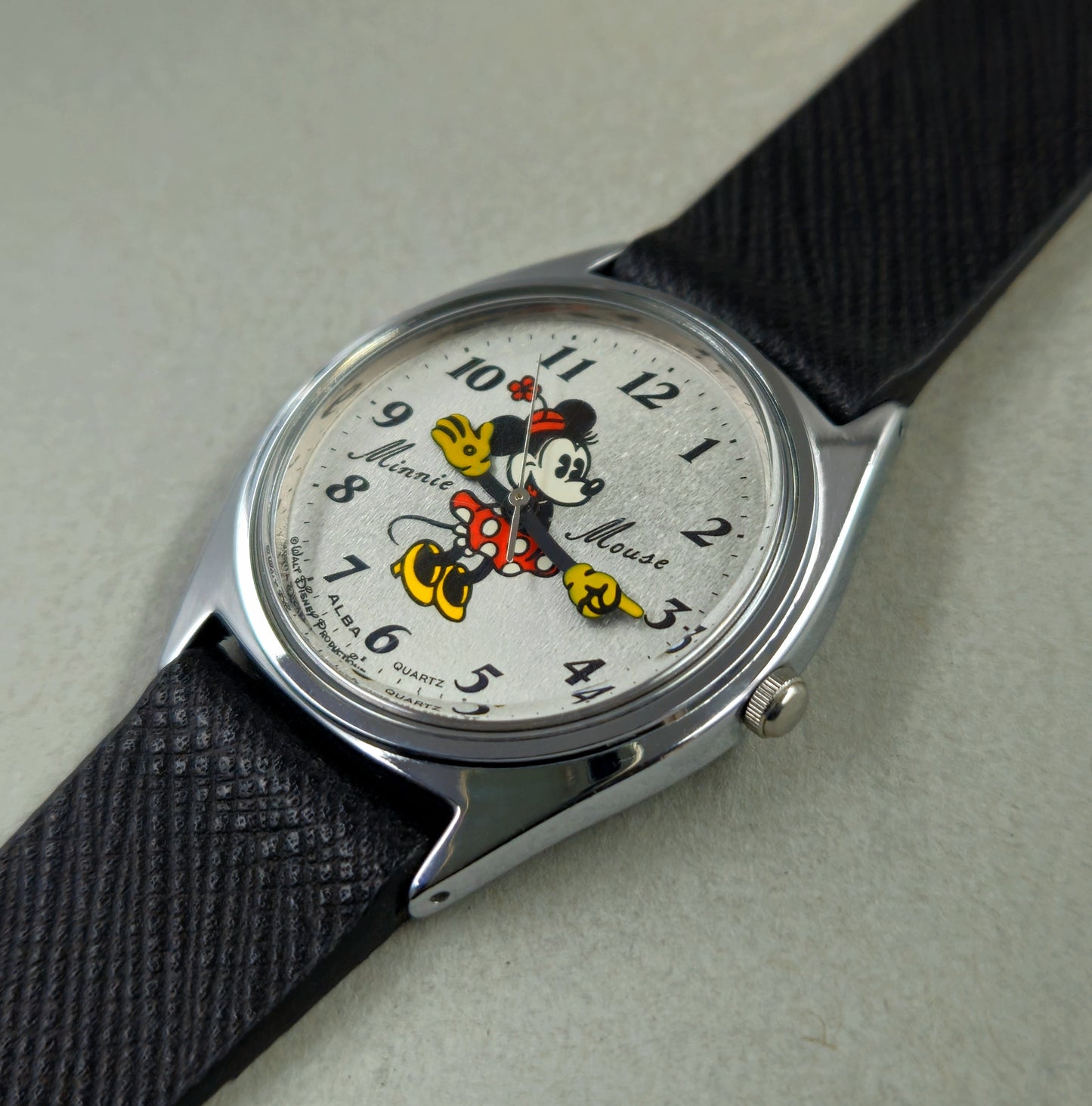 Seiko Minnie Mouse Y131-6030