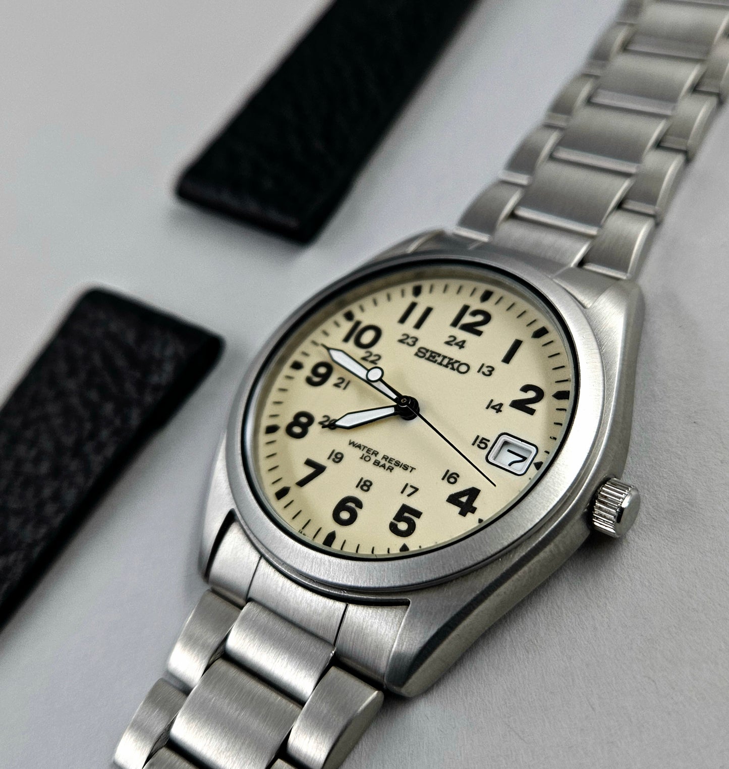 Seiko 7N42-8260