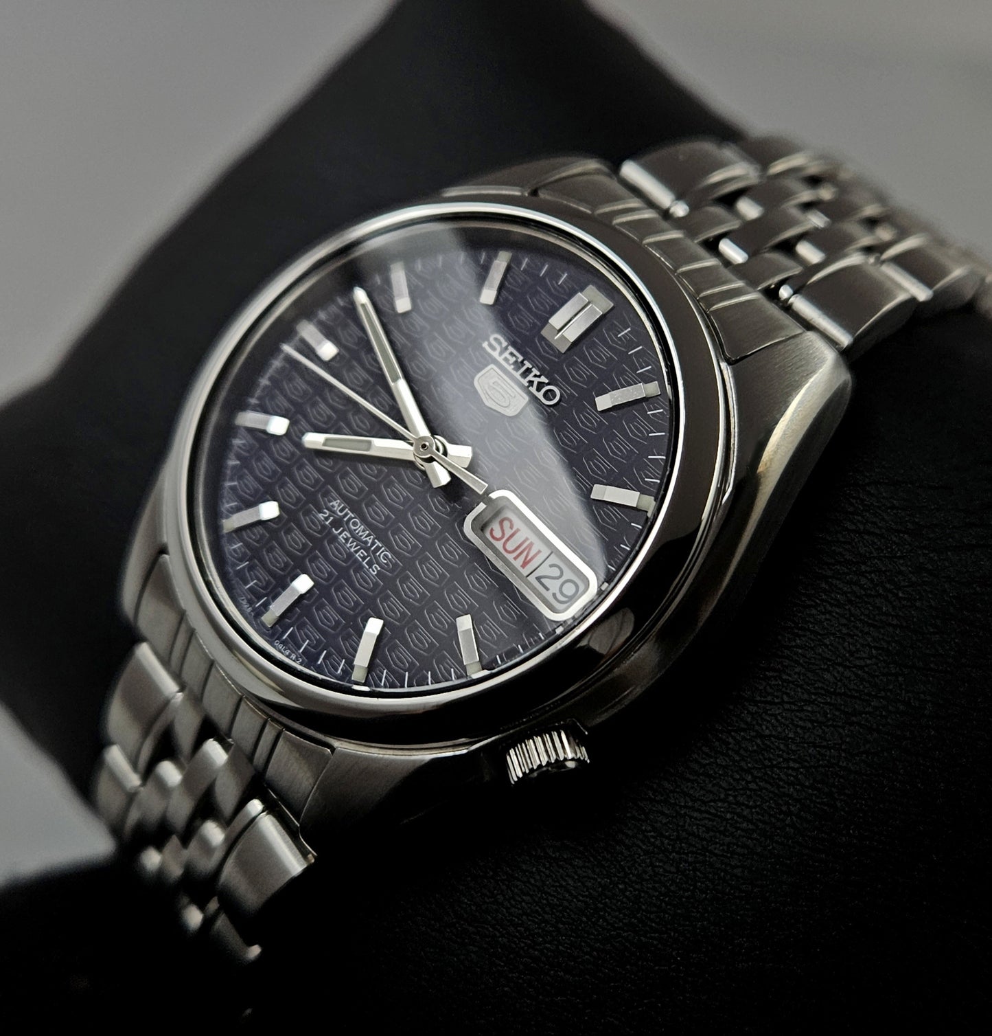 Seiko 5 7S26-01V0