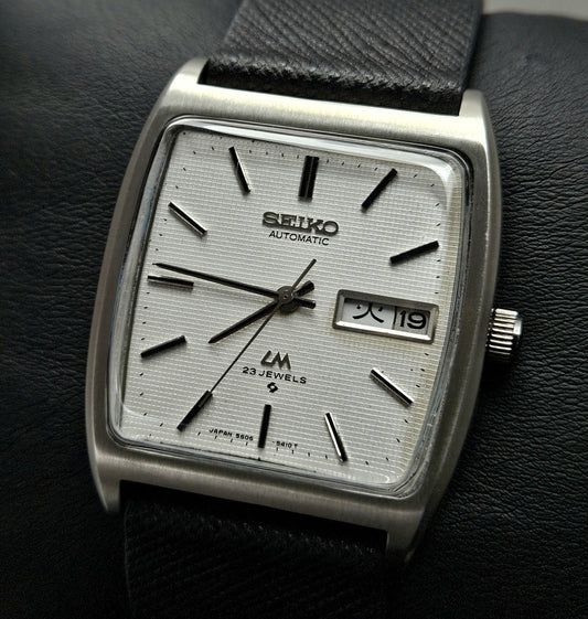 Seiko Lord Matic 5606-5220
