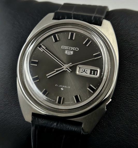 Seiko 5 6119-8250