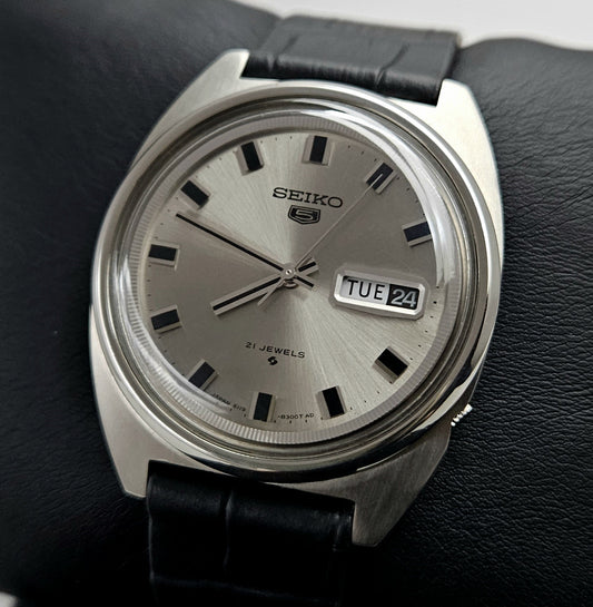 Seiko 5 6119-8250