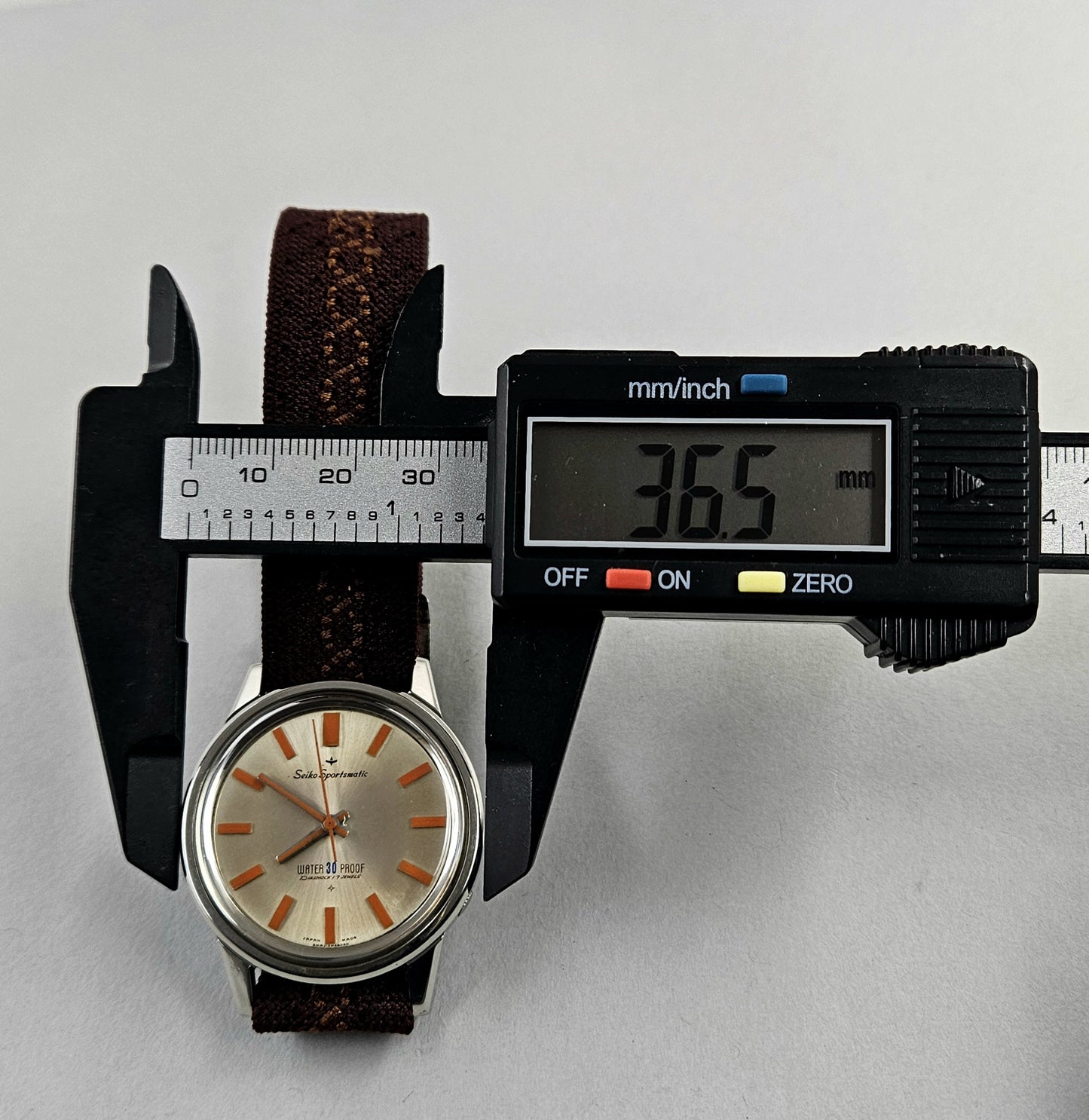 Seiko Sportsmatic Orange 13057