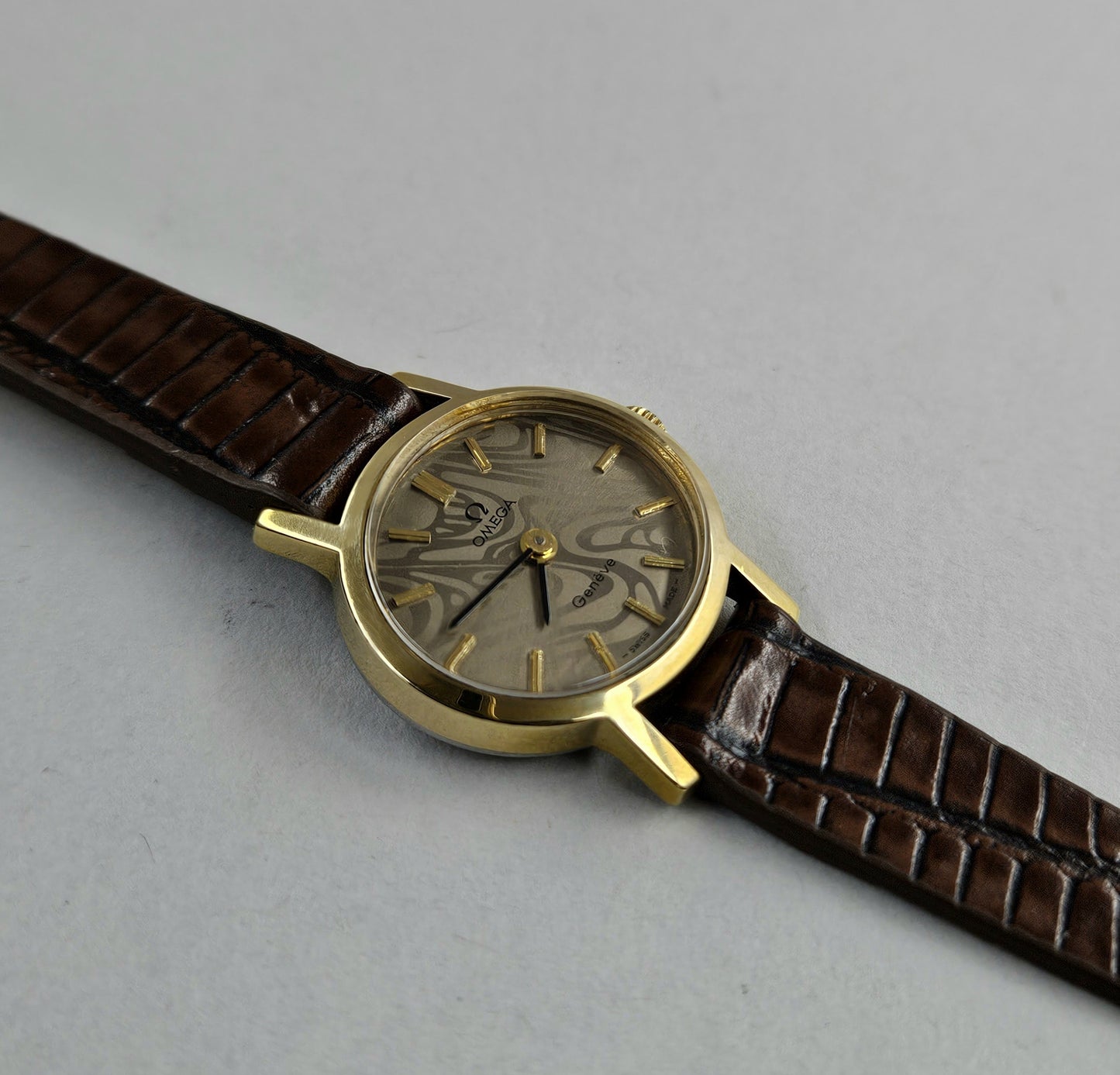 Omega Genève 511.0412