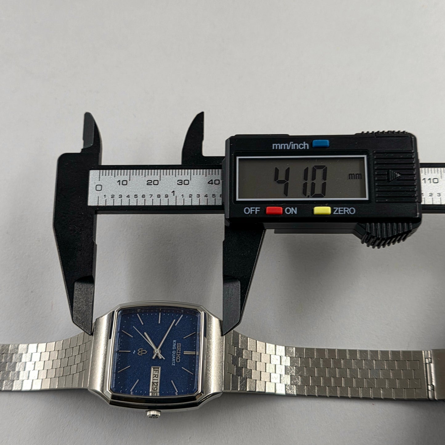 Seiko King Quartz 5856-5000