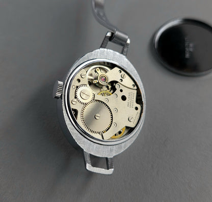 Mickey Bradley Swiss 023
