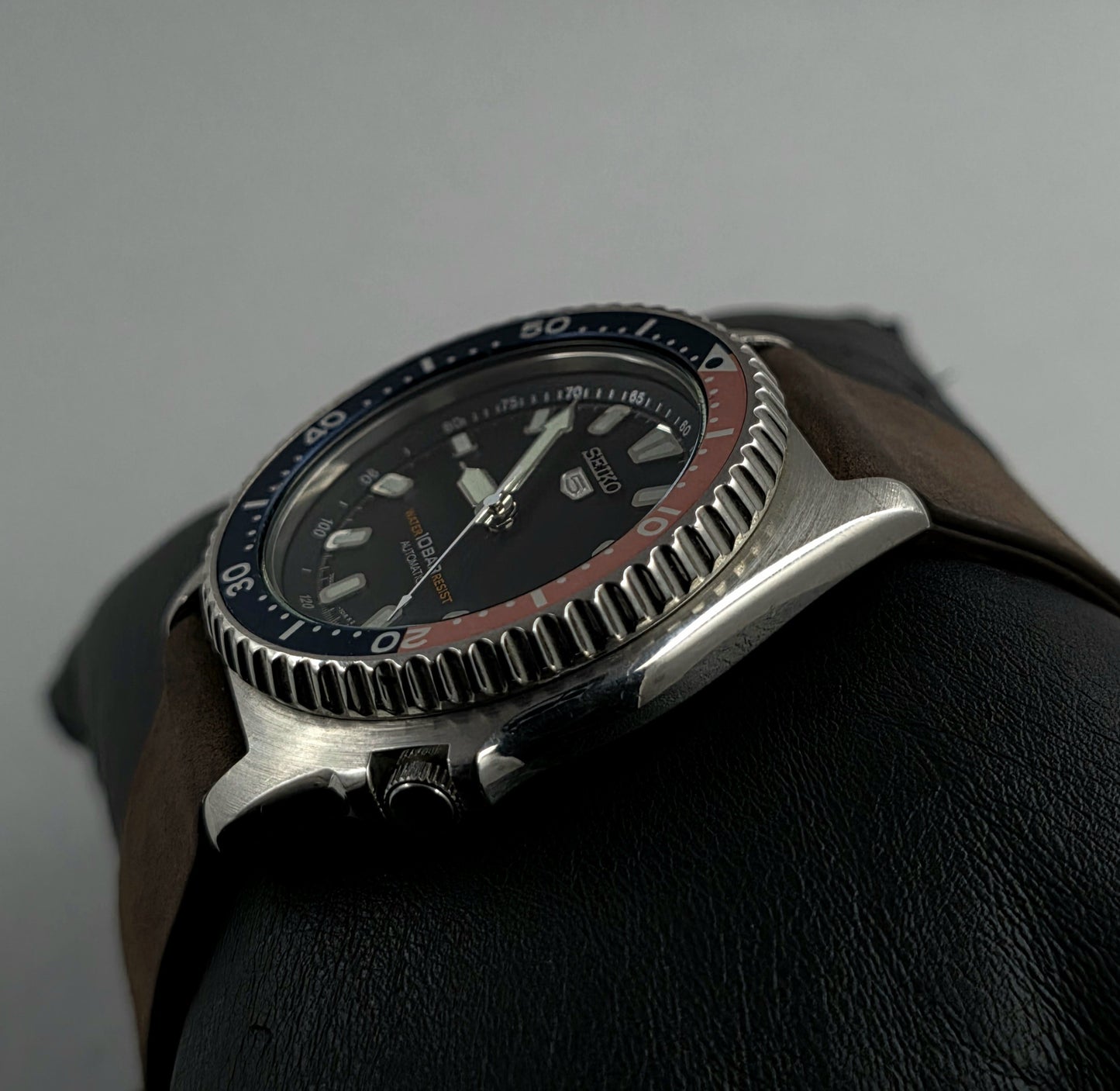 Seiko 5 Pepsi 7002‑7010