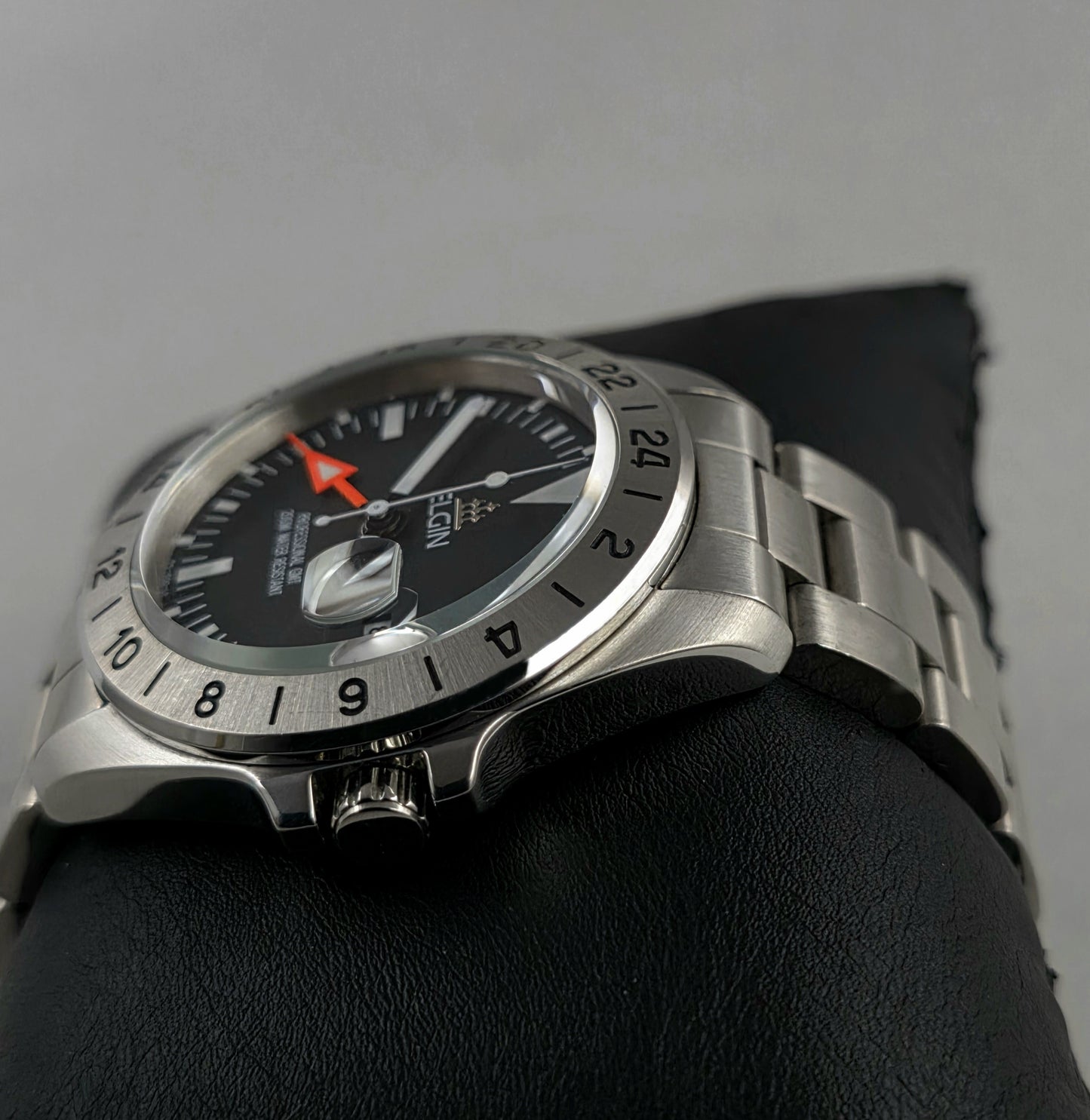 Elgin FK-1050-LH Professional GMT