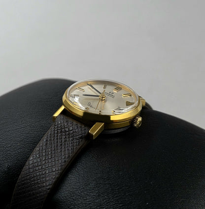 Omega Genève 562.018