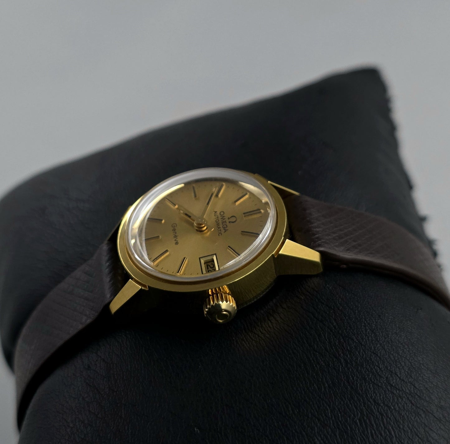 Omega Geneve Lady 565.045