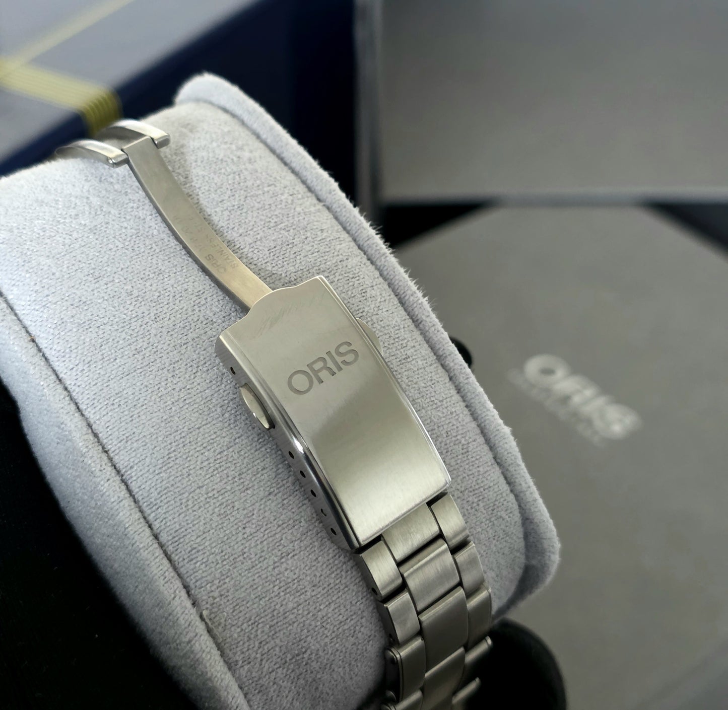 Oris Divers Sixty-Five 01 733 7707 4064