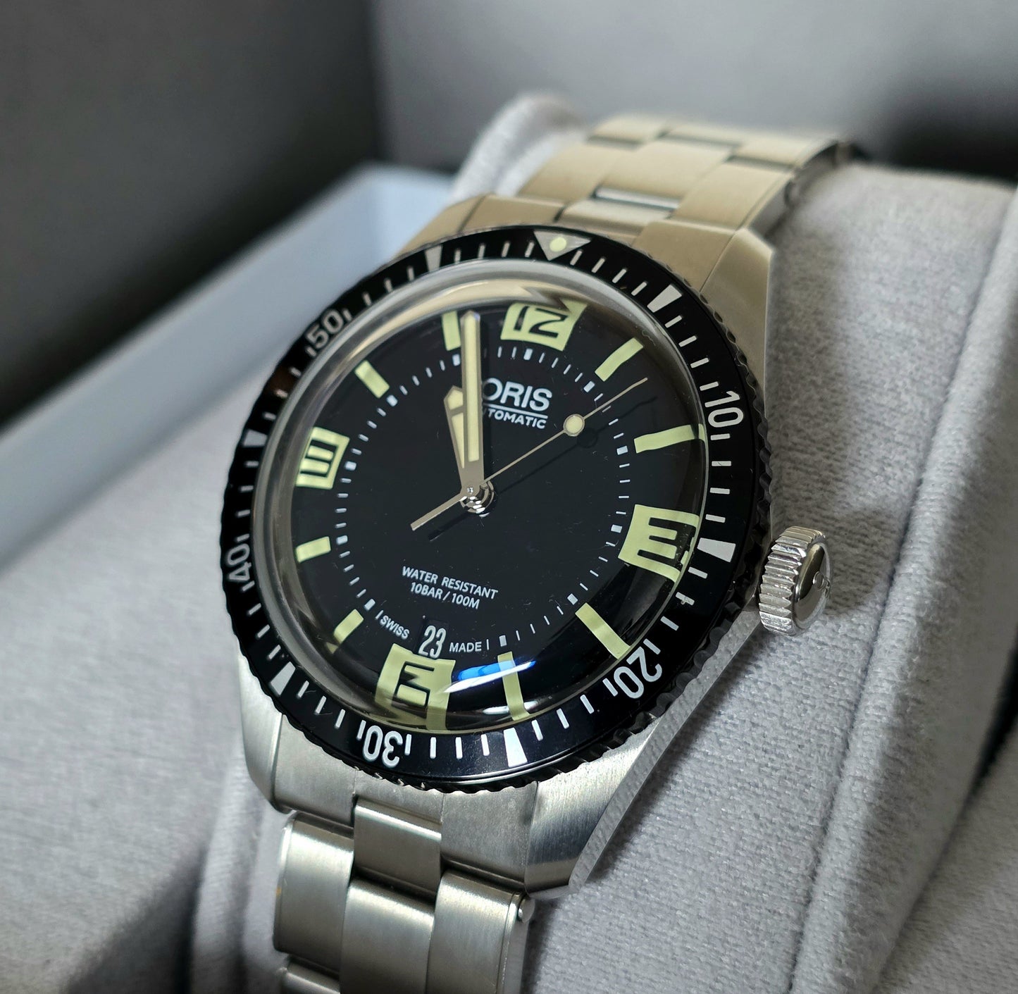 Oris Divers Sixty-Five 01 733 7707 4064